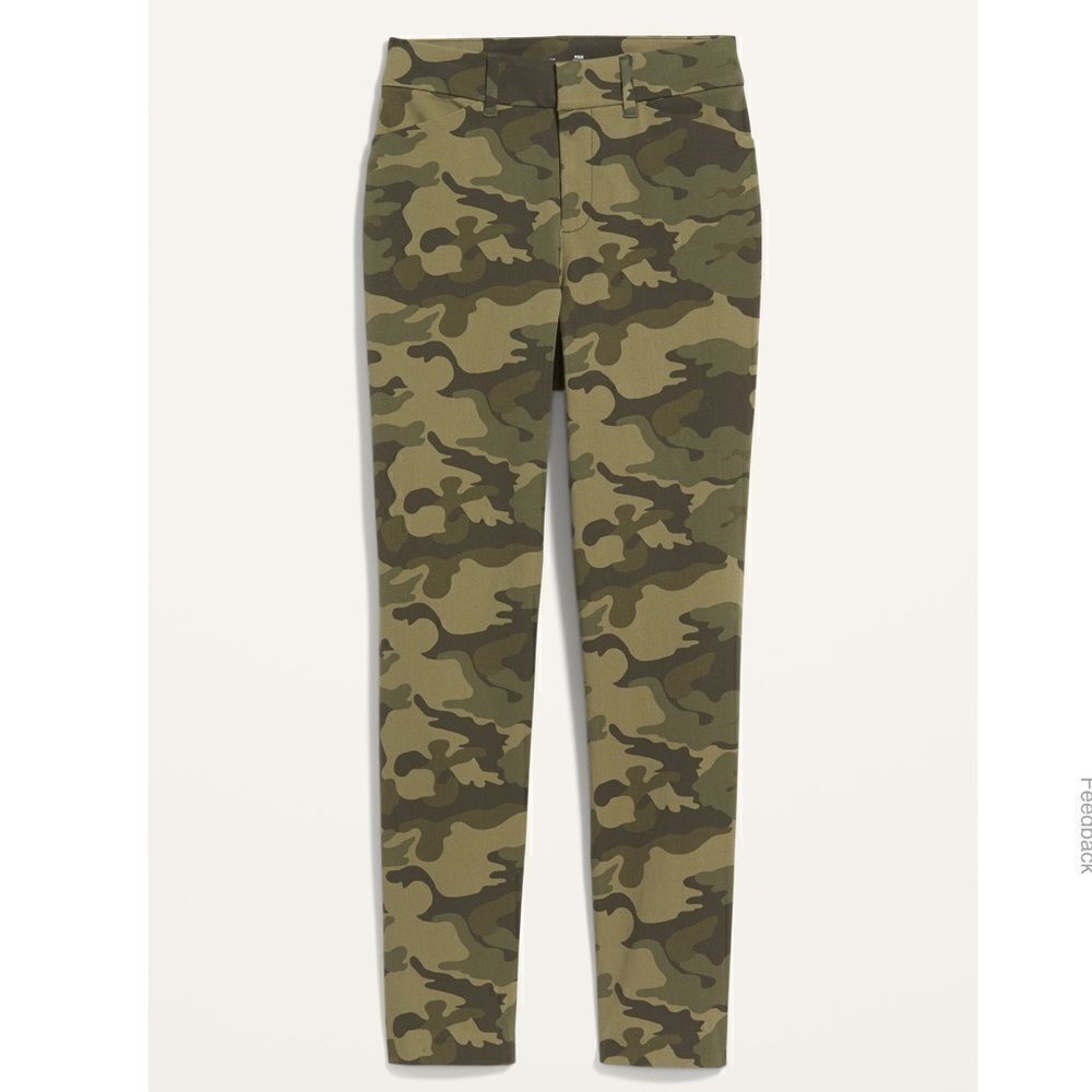 NWT Old Navy High-Waisted Camouflage Patterned Pixie Ankle Pants 2P Petite